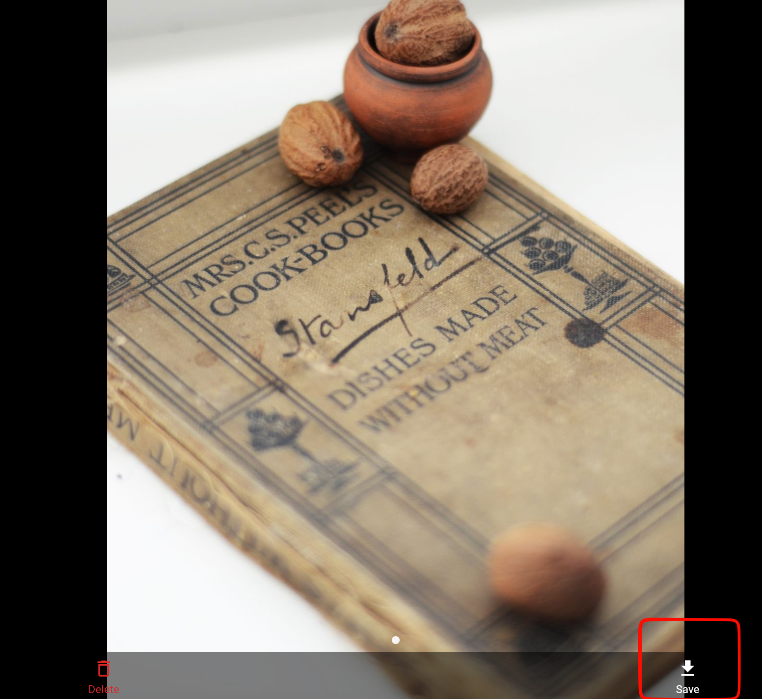 The full-screen photo viewer with the Save button highlighted in the bottom bar